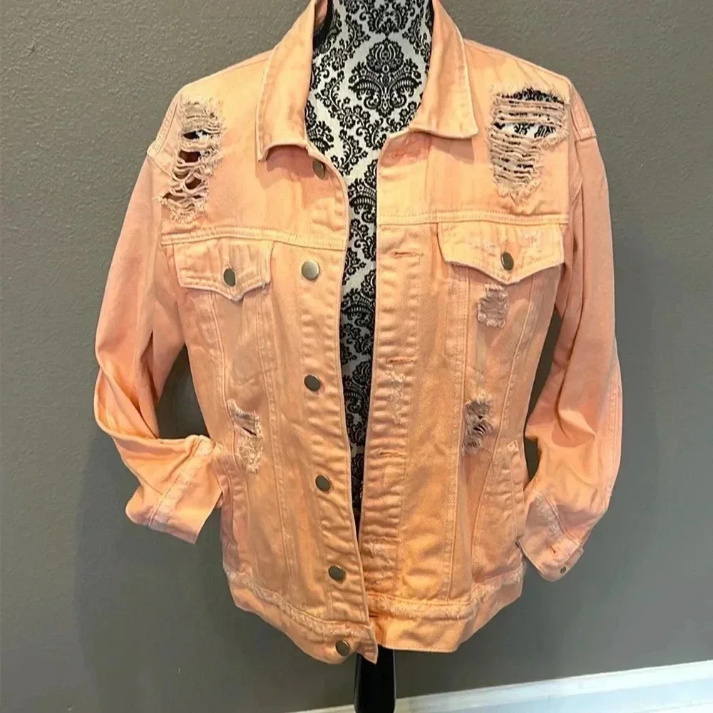 Purposely Distressed Forever 21 Peach Colored Jean Jacket Women's Size small